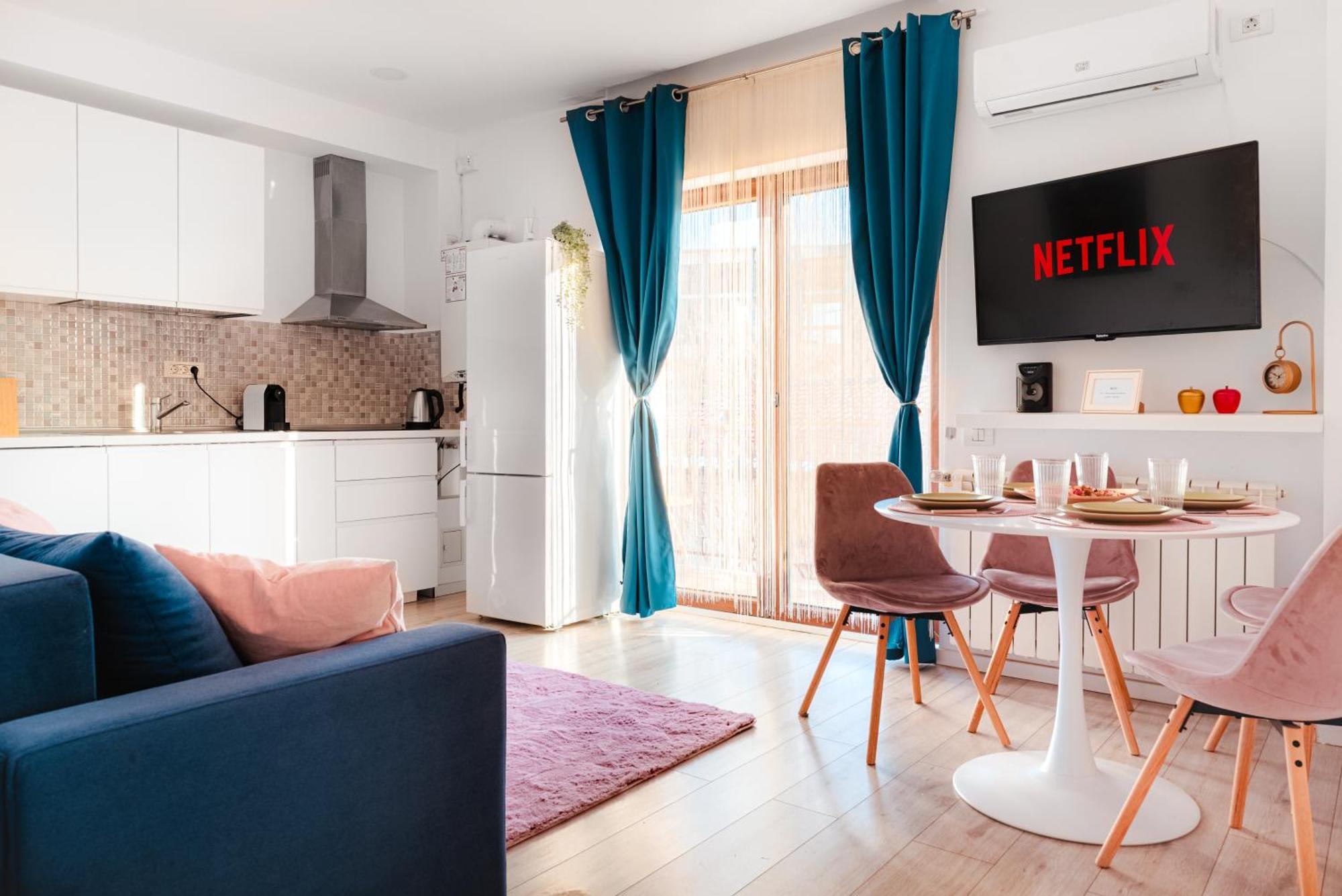 Downtown Apartment Boutique - Blue & Pink Bukarest Kültér fotó