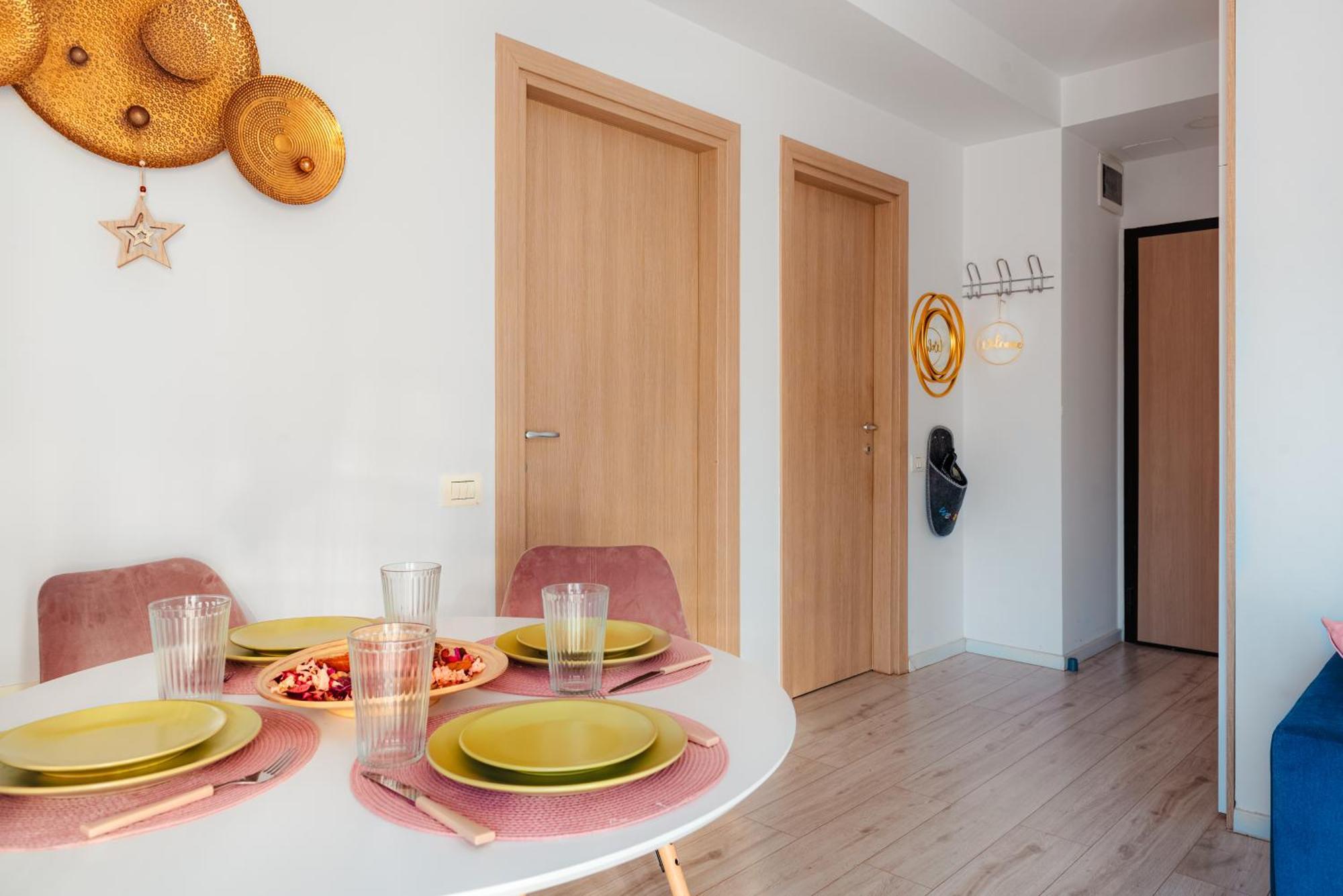 Downtown Apartment Boutique - Blue & Pink Bukarest Kültér fotó